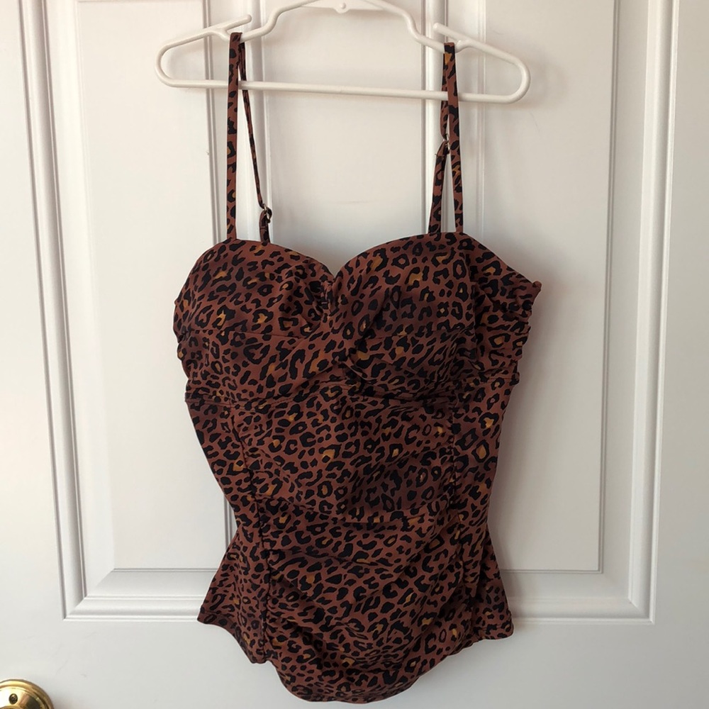 Love your Assets by Sarah Blakey, Spanx Swim top